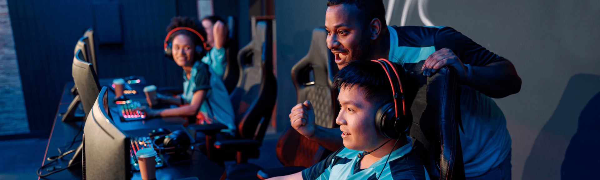 How To Become An Esports Coach